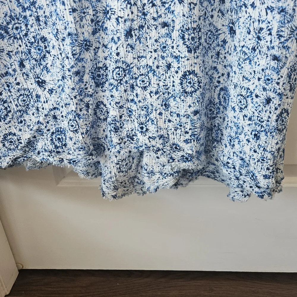 Ecote Urban Outfitters Floral Blue Cut Out Maxi Dress Size Medium - Picture 8 of 10